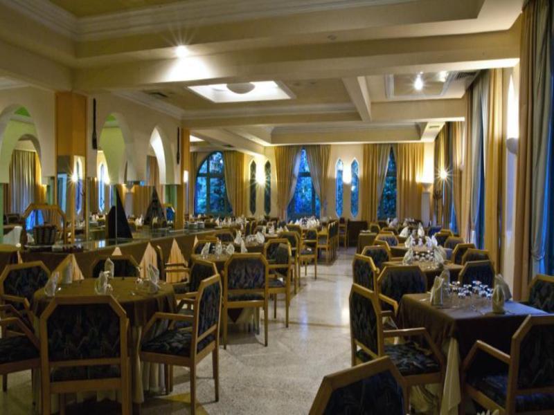 فندق شمس تزاركونت أفورار المظهر الخارجي الصورة